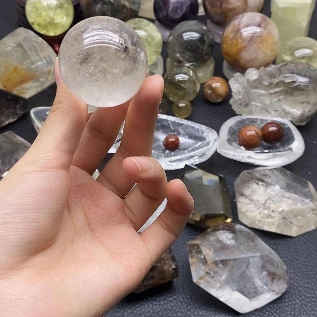 珠宝半成品水晶未镶嵌42水晶石