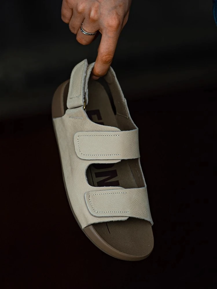 云水优选魔术贴露趾厚底勃肯凉鞋女2025新款凉鞋平底鞋何其丑女鞋