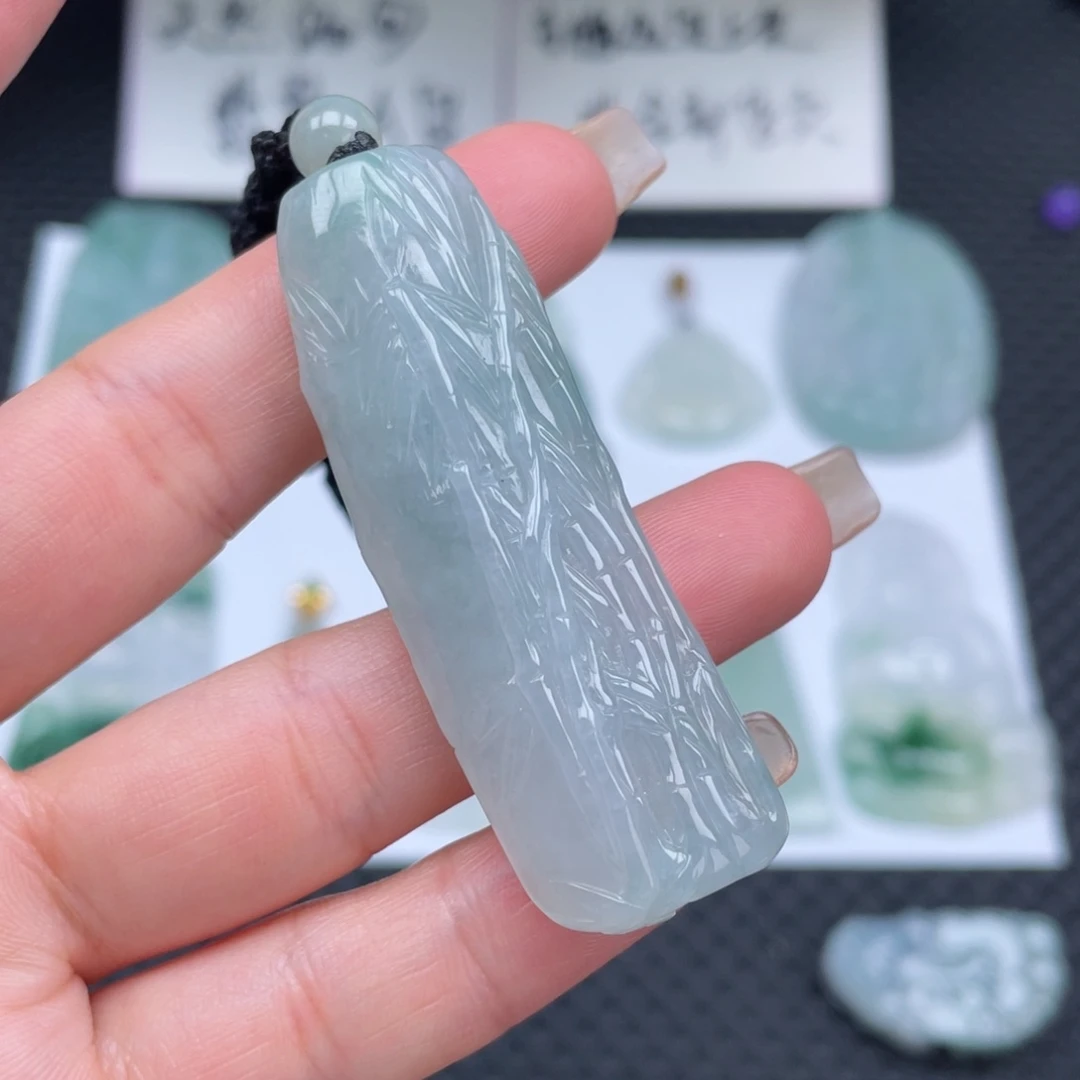 翡翠颈饰未镶嵌天然缅甸翡翠A货吊坠竹节