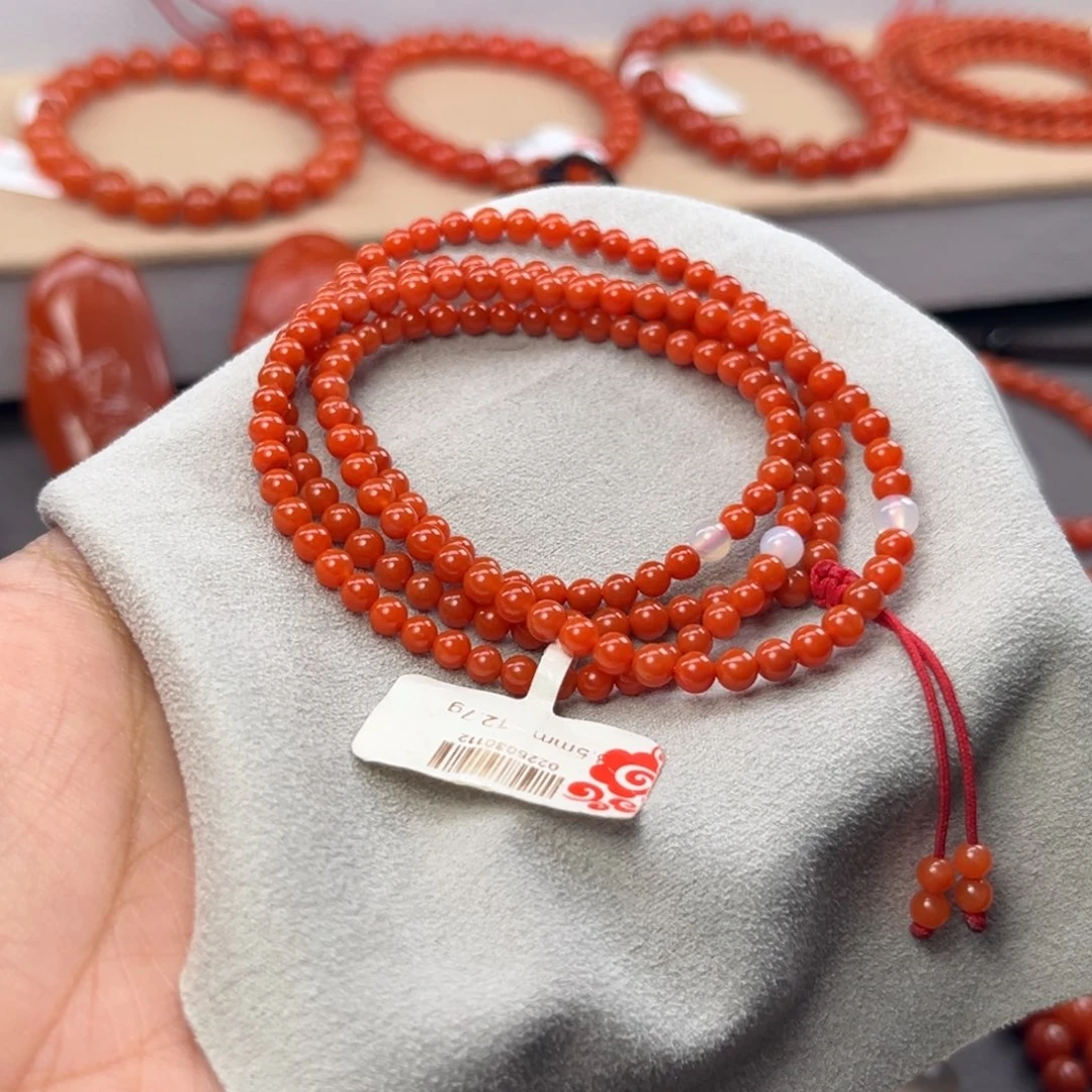 南红玛瑙未镶嵌颈饰