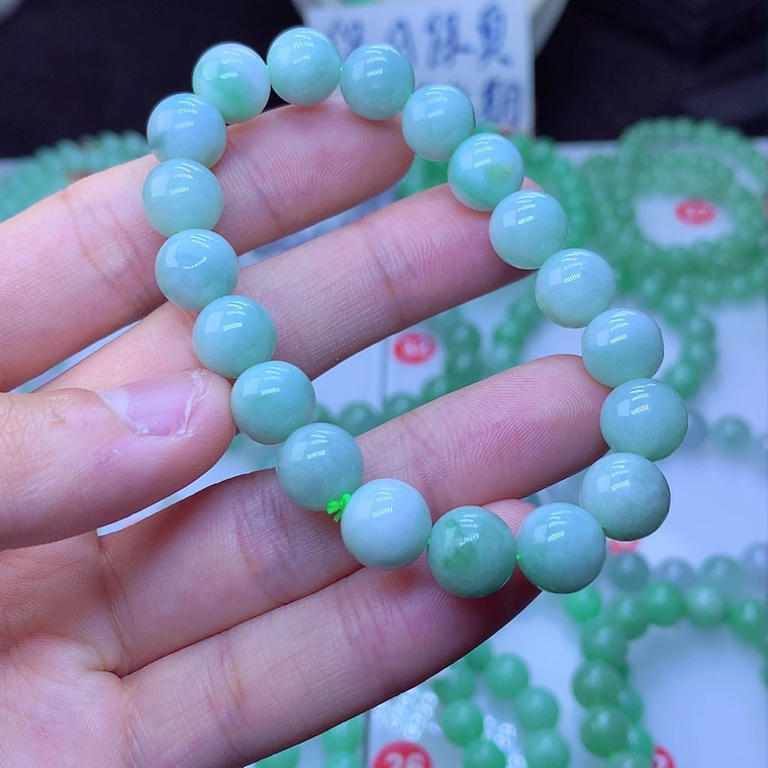 翡翠毛衣链未镶嵌