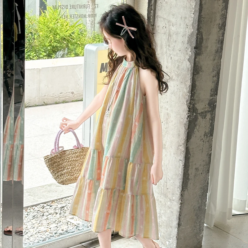 女童夏装连衣裙2025新款洋气时髦中大童彩虹挂脖吊带度假风连衣裙
