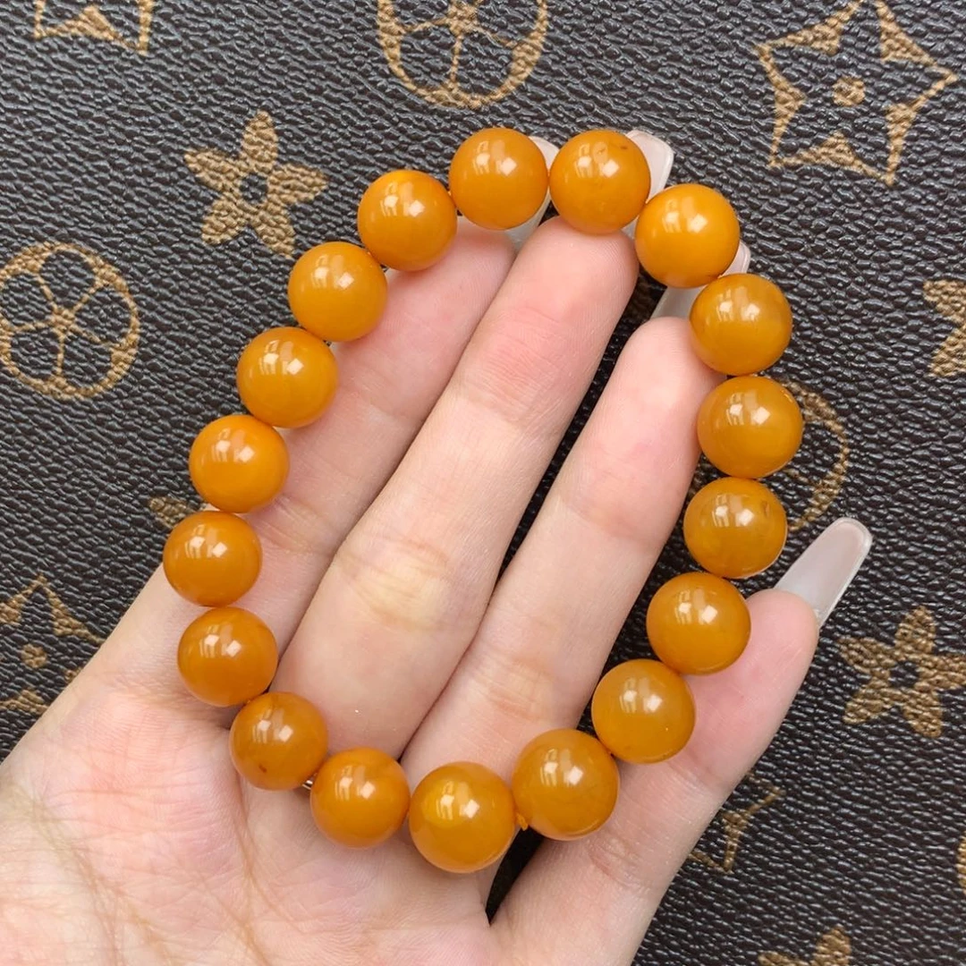 琥珀未镶嵌珠宝奇石11