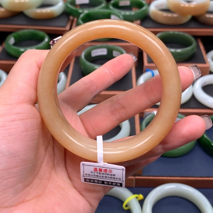 和田玉手镯59圈口未镶嵌