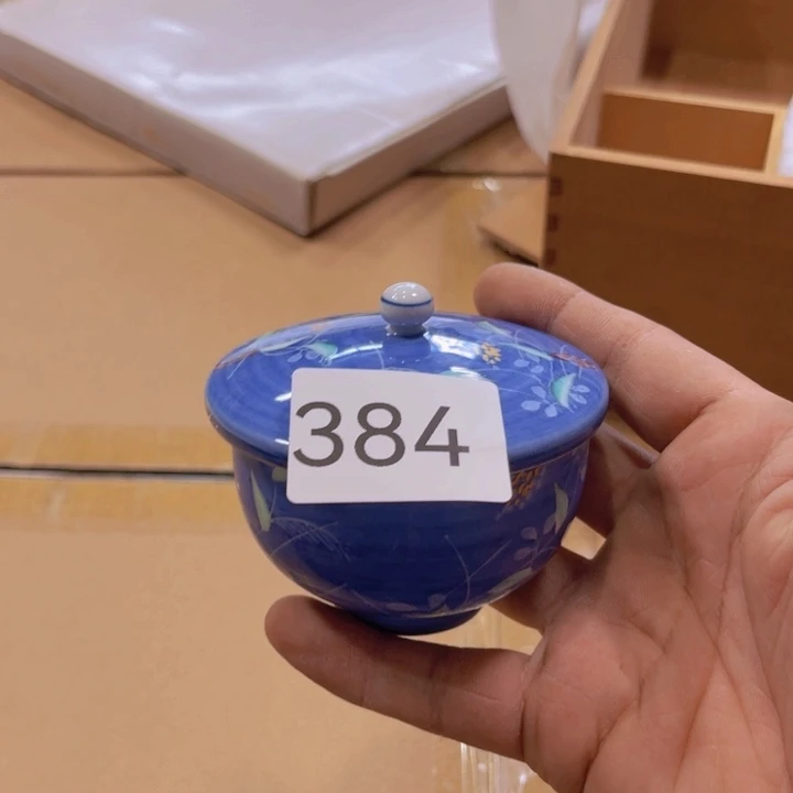 盖碗瓷器制作工艺精湛