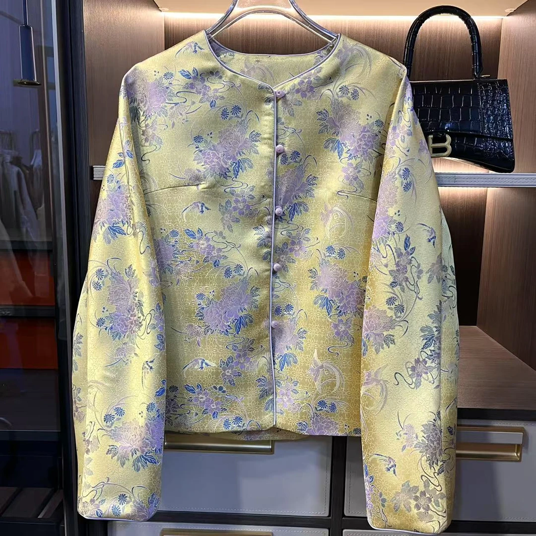 黄色早春绣花新中式国风设计师款圆领刺绣网红复古外套女6050