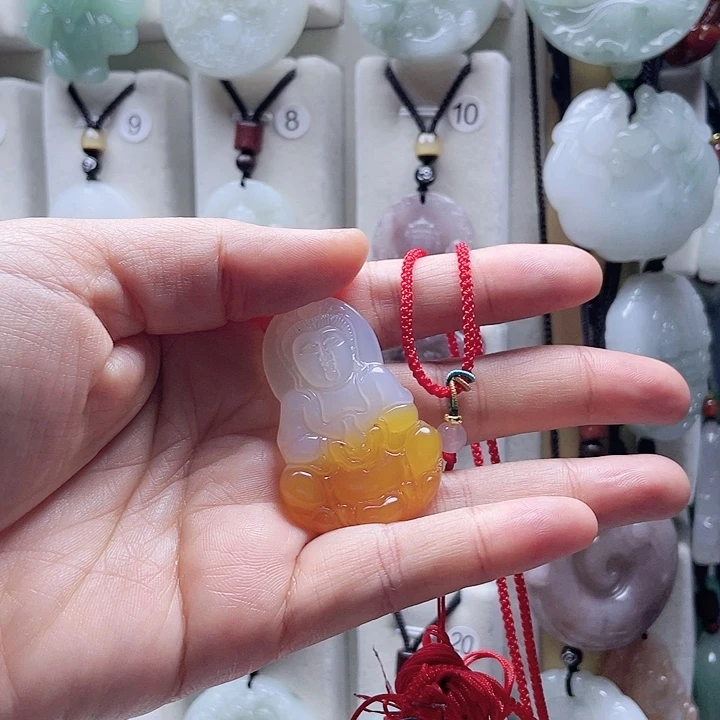 玛瑙/玉髓颈饰未镶嵌