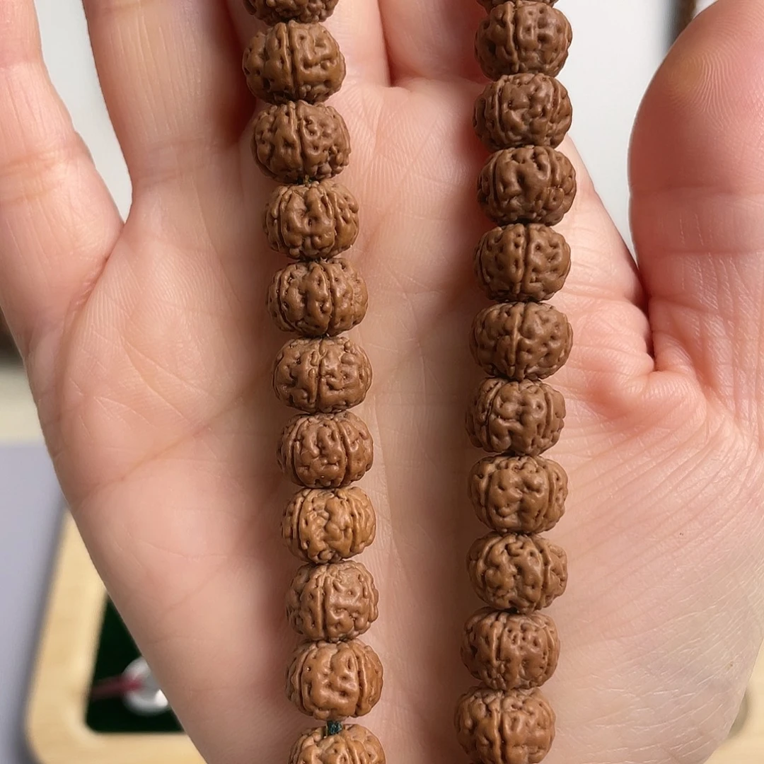 吊坠金刚菩提老树王手持