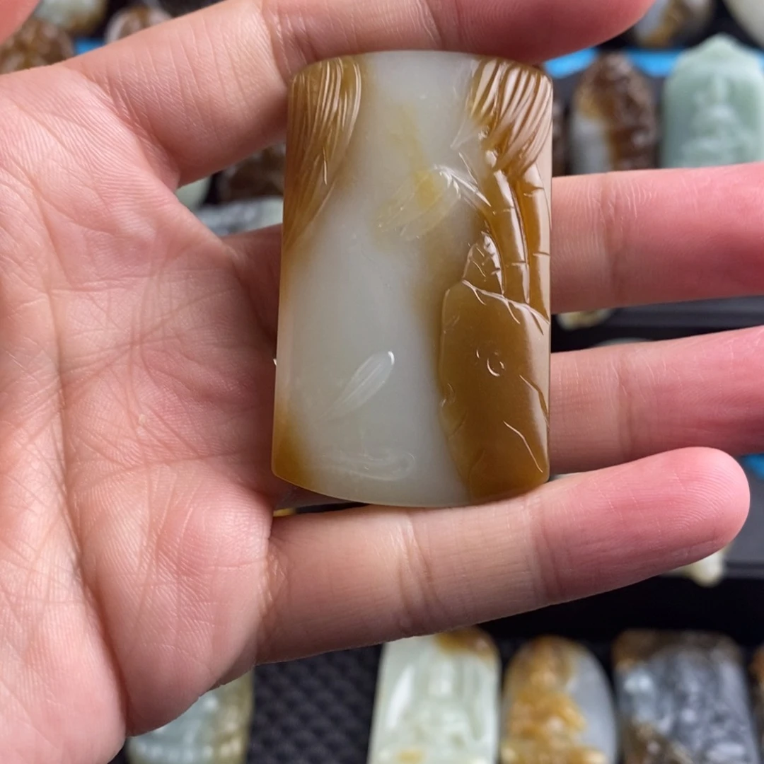 和田玉挂件未镶嵌