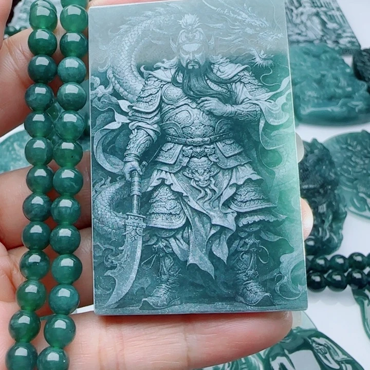 翡翠未镶嵌颈饰多样性发货天然A货翡翠