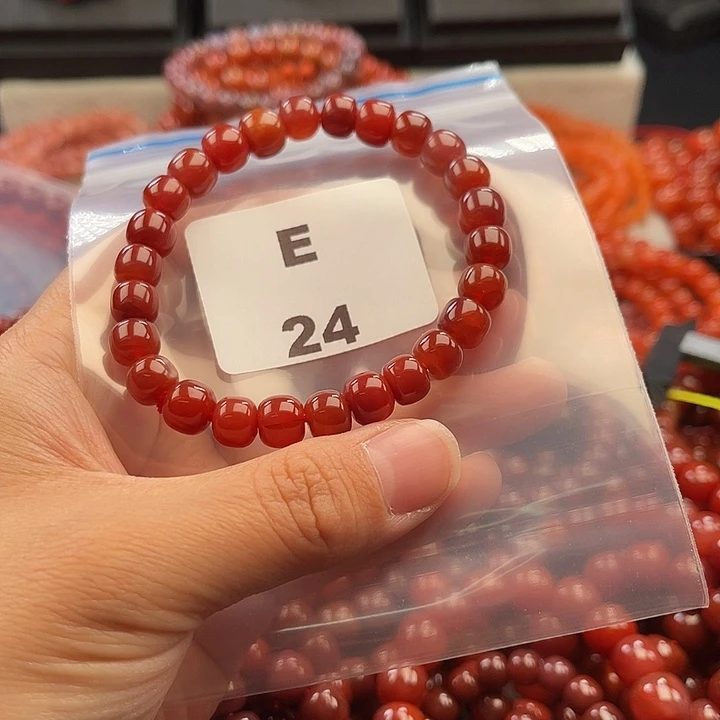 南红玛瑙未镶嵌多样性发货默认微瑕称重8mm