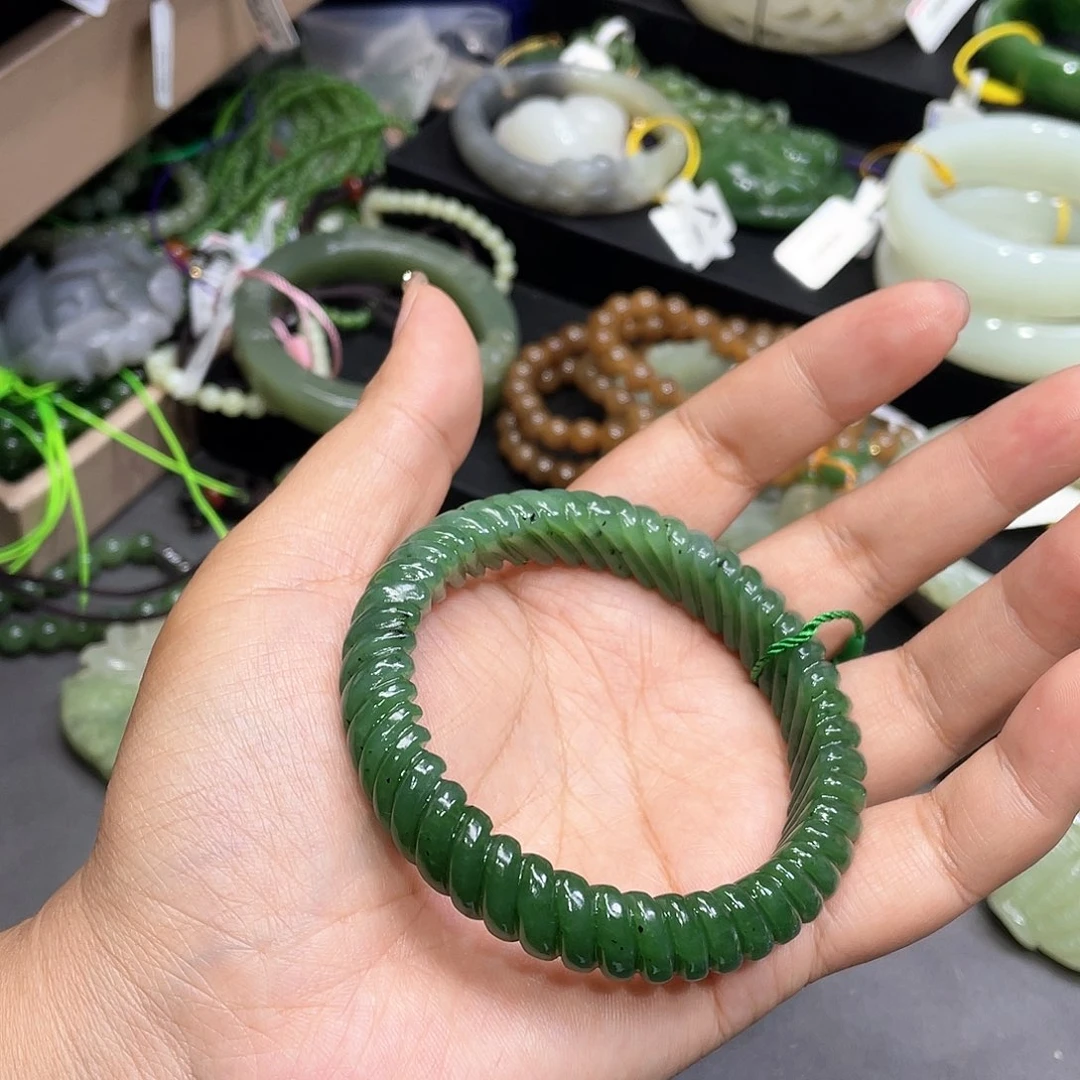 和田玉手镯57圈口40未镶嵌