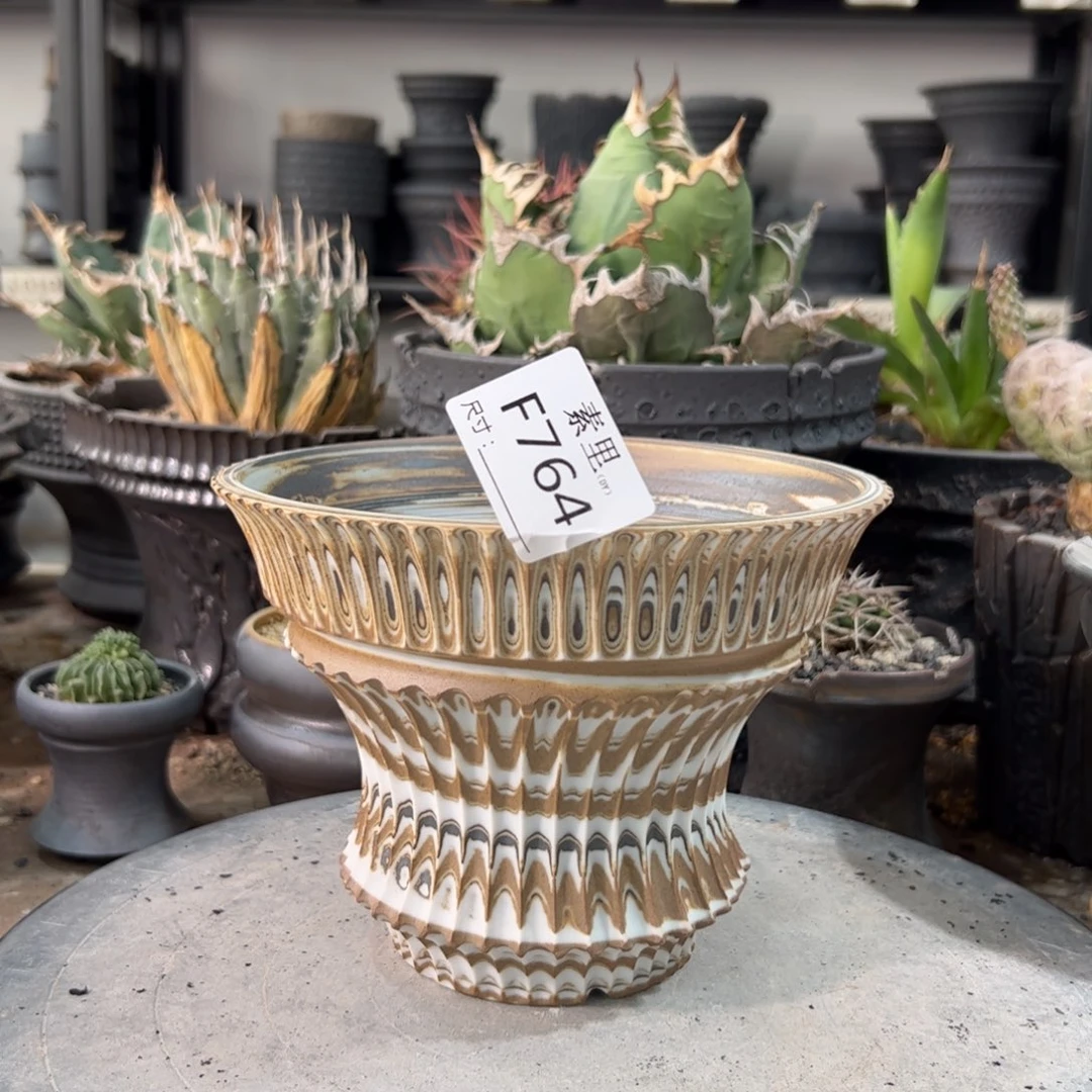 景德镇手工素里内口15.5高12.5瑕疵