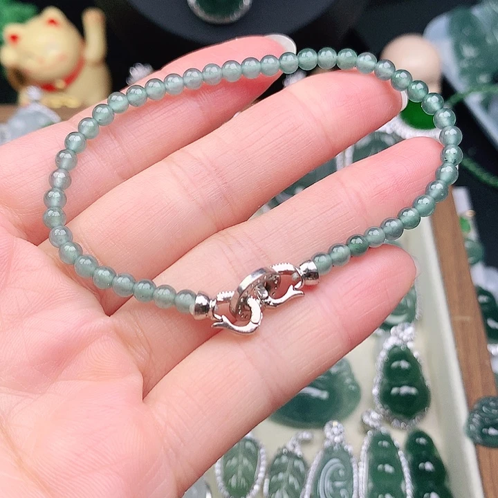 颈饰未镶嵌翡翠吊坠