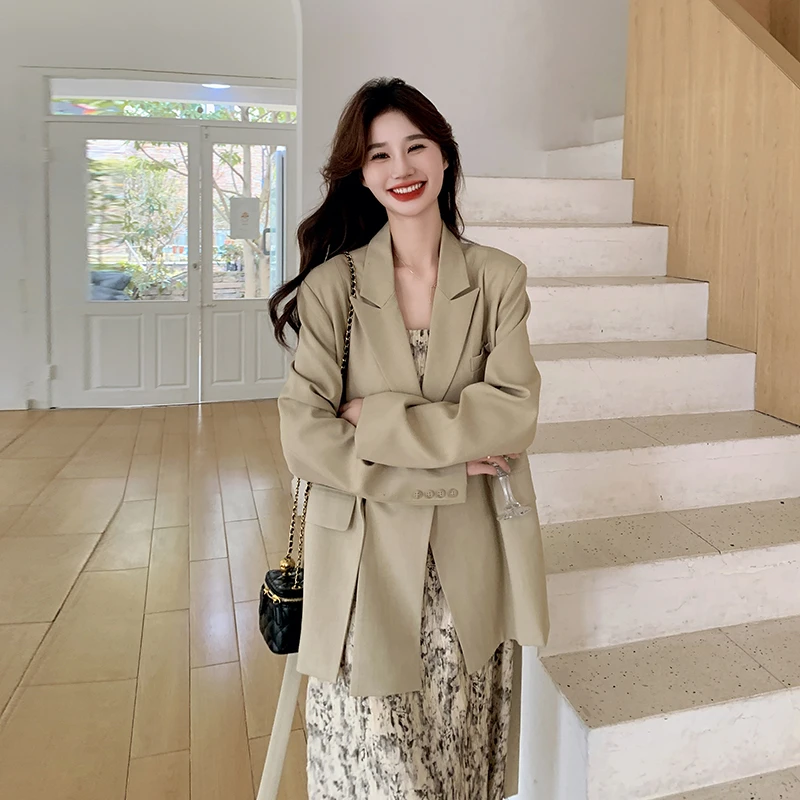 设计感休闲西装套装外套女2025春秋新款法式吊带碎花连衣裙两件套