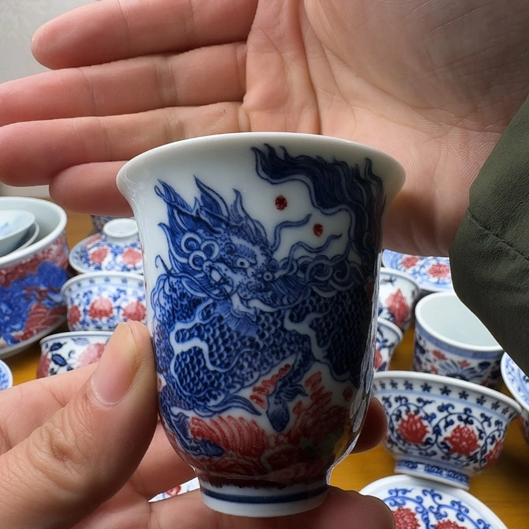 釉里红麒麟踏浪闻香杯