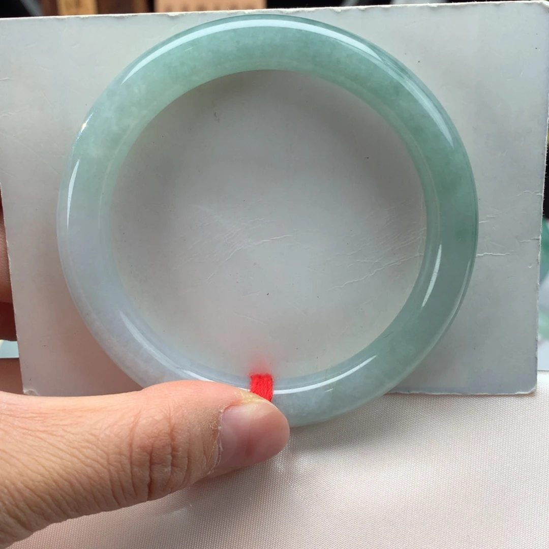 緣***)翡翠未镶嵌手镯（圆镯）纯天然缅甸翡翠