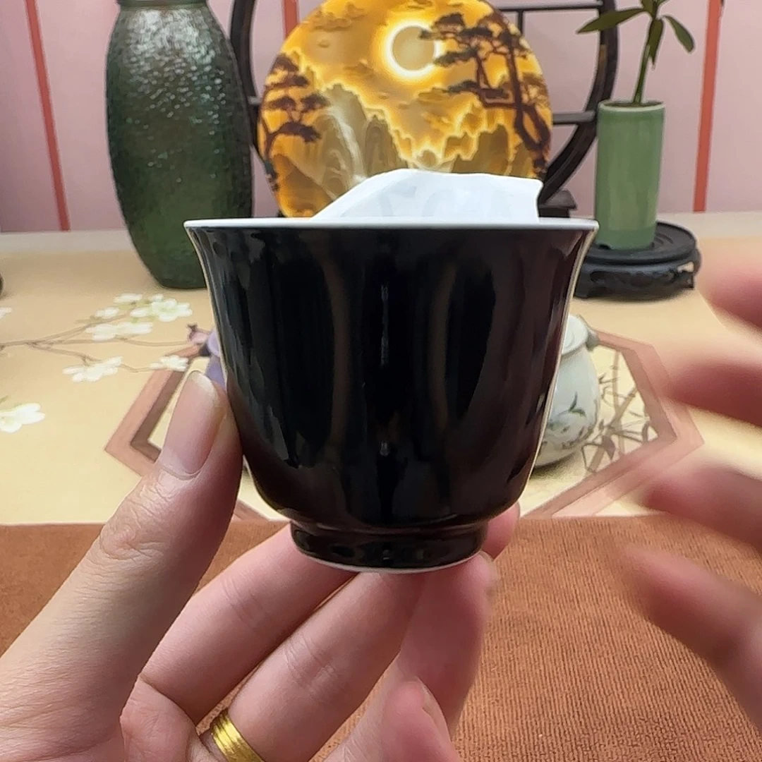 酱色釉羊脂玉主人杯