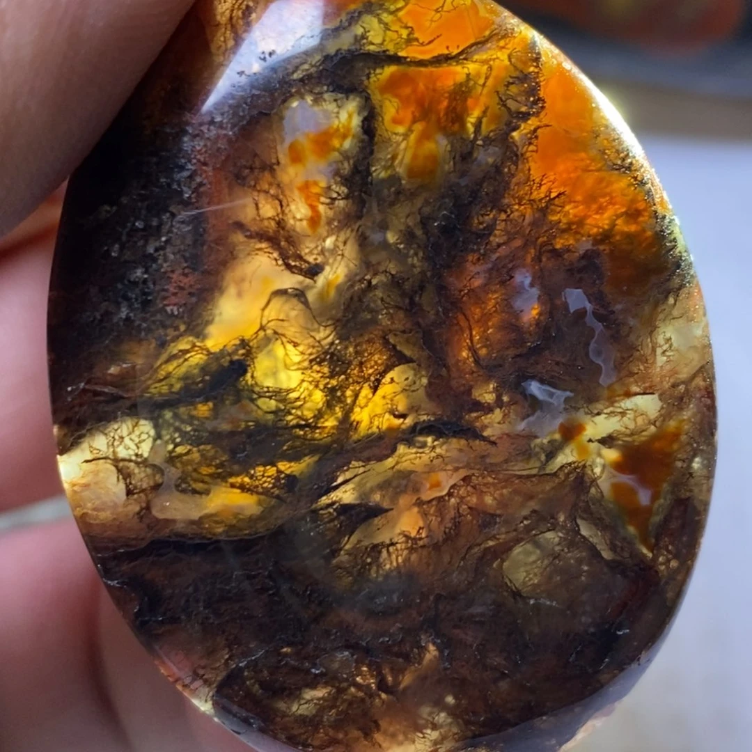 玛瑙/玉髓吊坠(赠链)未镶嵌老**o