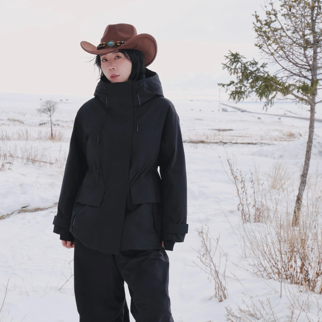 Action Studios大大 推荐高性能连帽抽绳鹅绒服WW7603