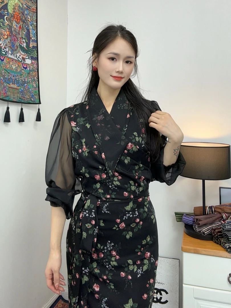 夏季碎花翻领藏式博拉裙民族风纱袖蓬蓬袖西藏服女士长裙显瘦藏装