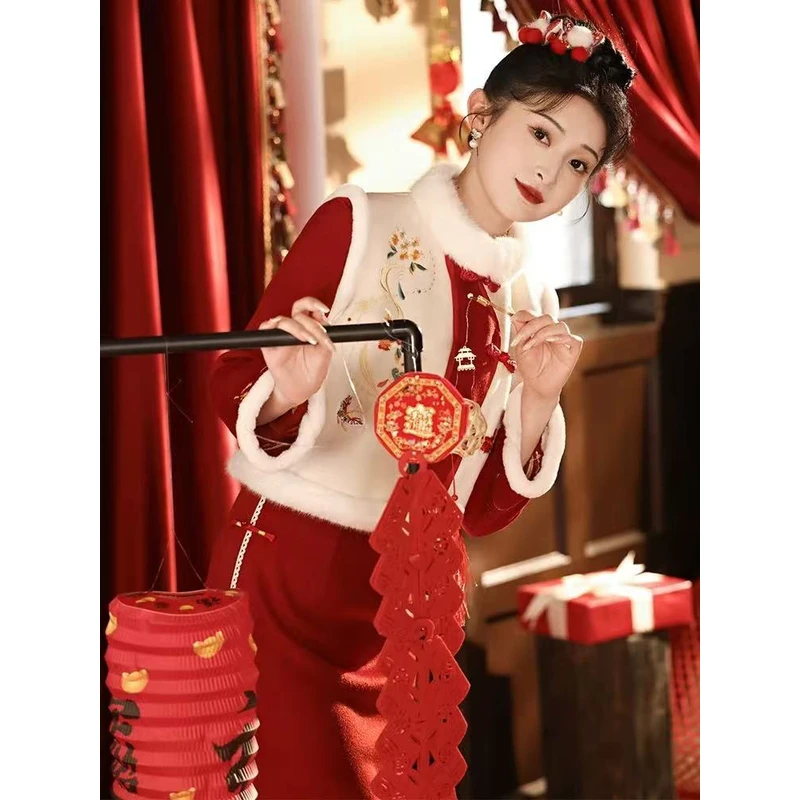 001 【瑕疵】 米色 直襟 刺绣 马甲 【没有旗袍】