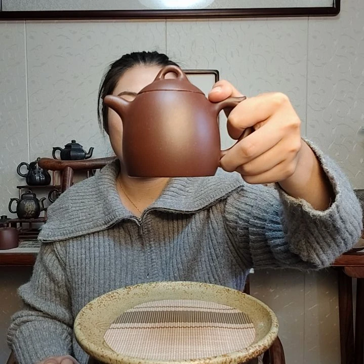 茶壶底槽青秦权310毫升