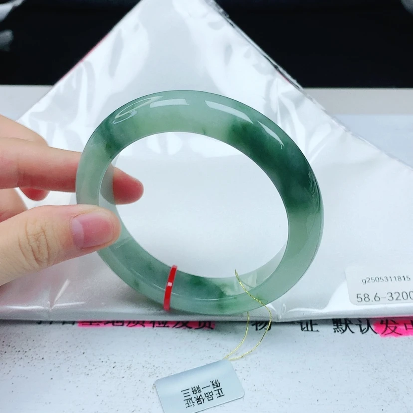 【闪购商品】翡翠手镯未镶嵌缅甸天然a货手镯58+