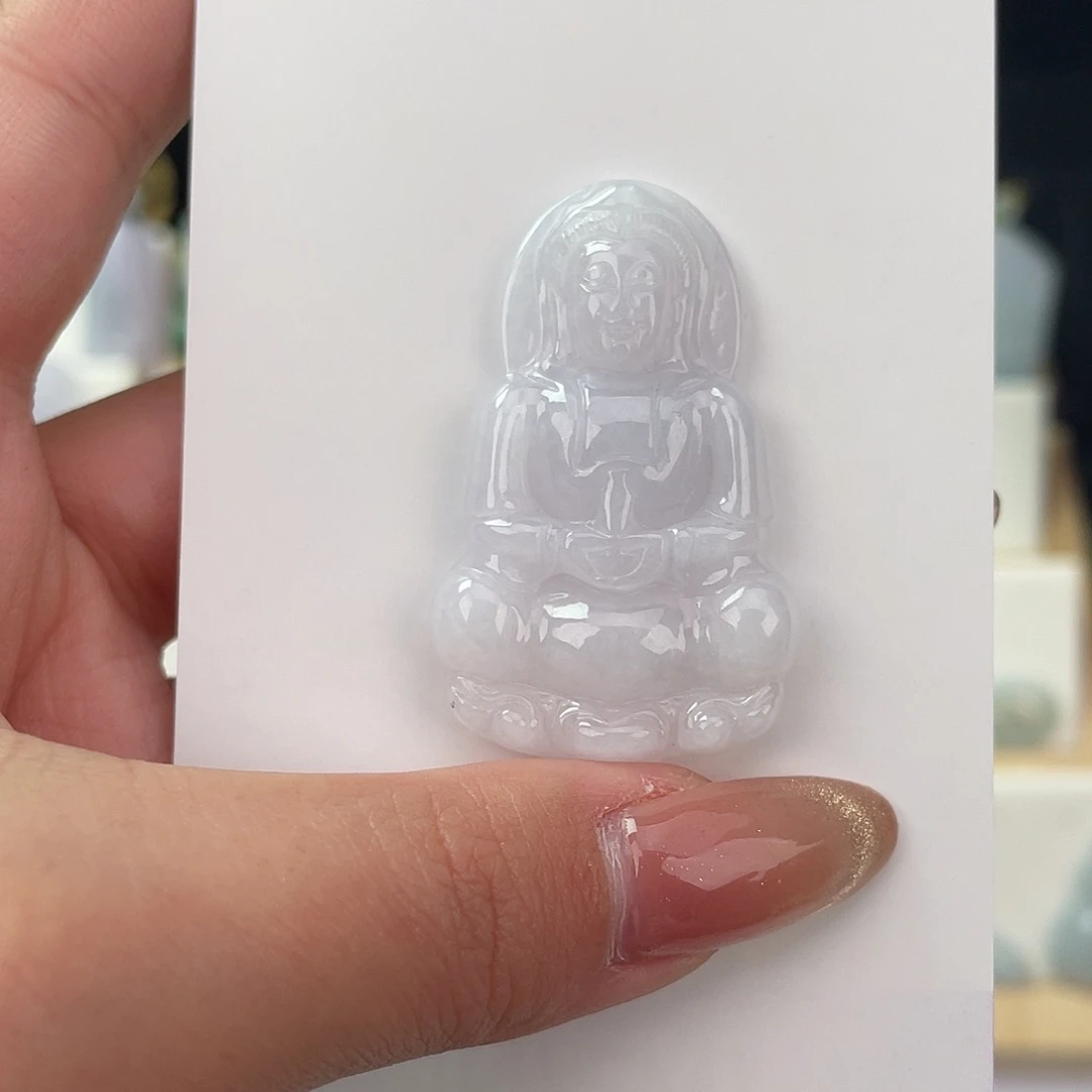 翡翠未镶嵌颈饰观音