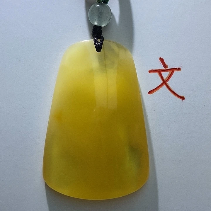 琥珀未镶嵌珠宝奇石5