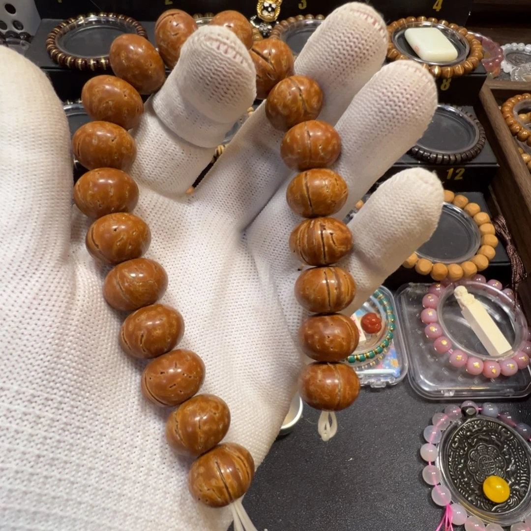 最***.菩提手串/手链桃核一条