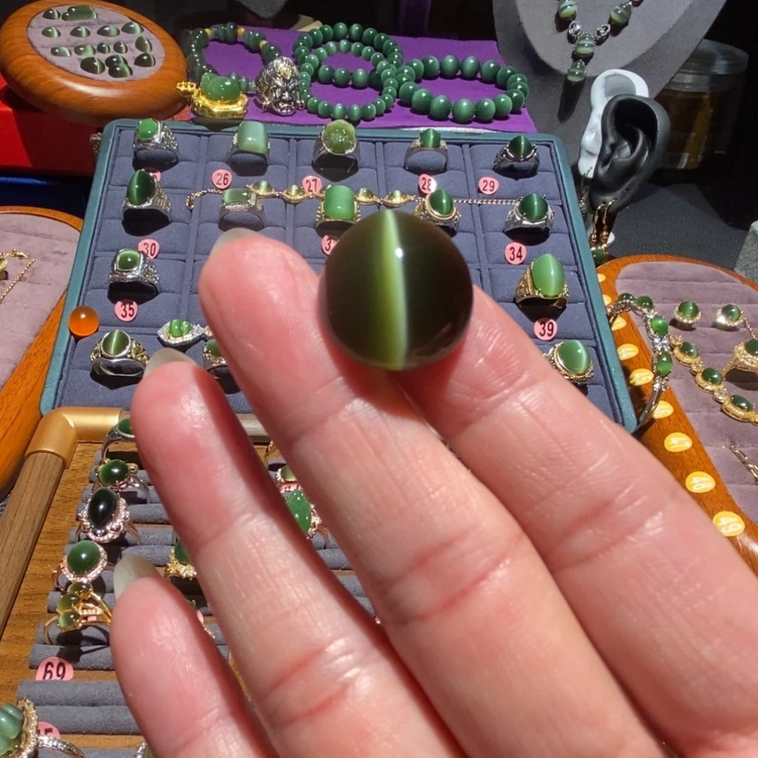 和田玉未镶嵌戒指