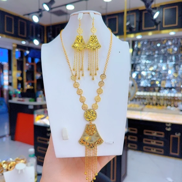 钛钢亚克力项链 爱纳扎尔0529022不易掉色时尚百搭新款手工两件套