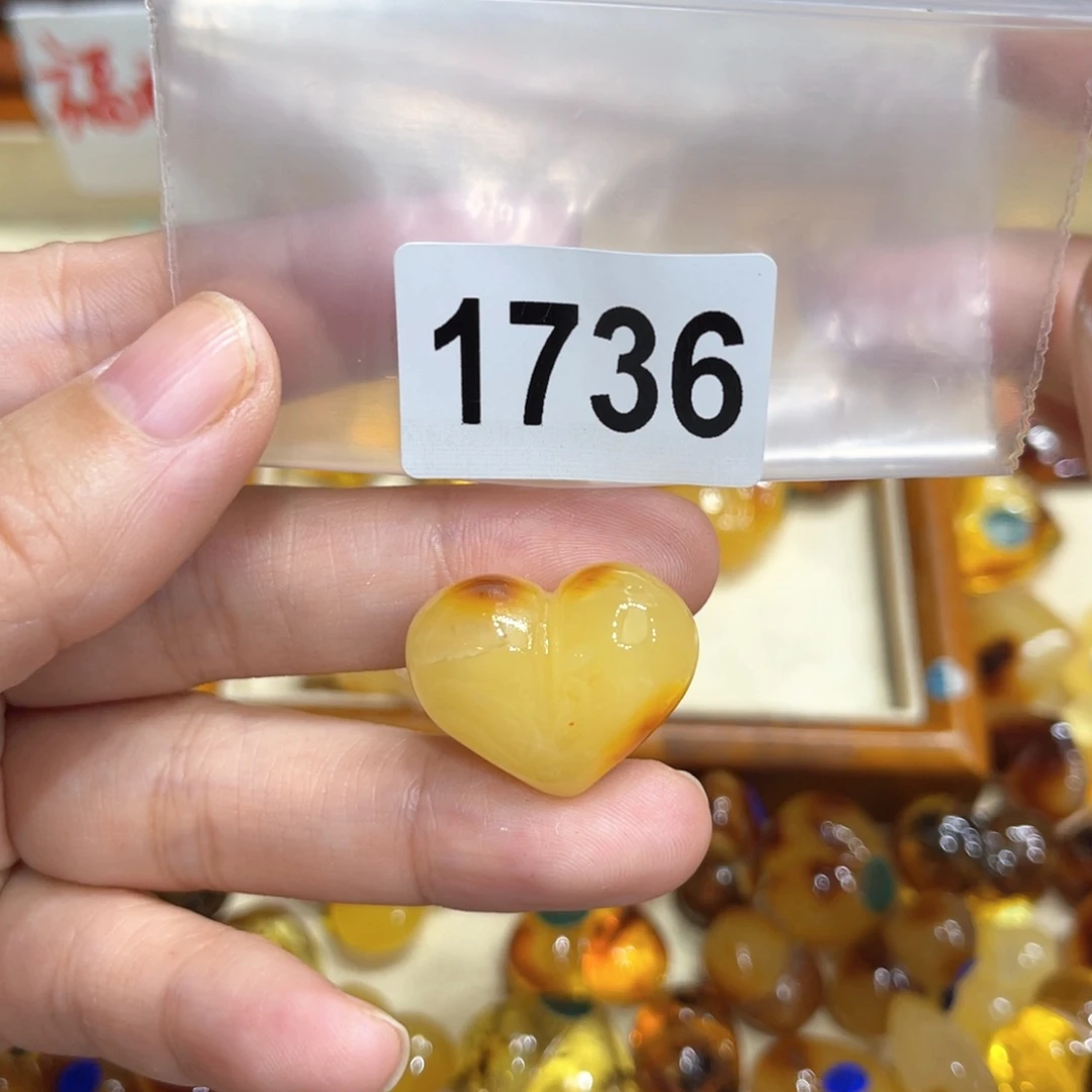 ୧***金琥珀未镶嵌珠宝奇石