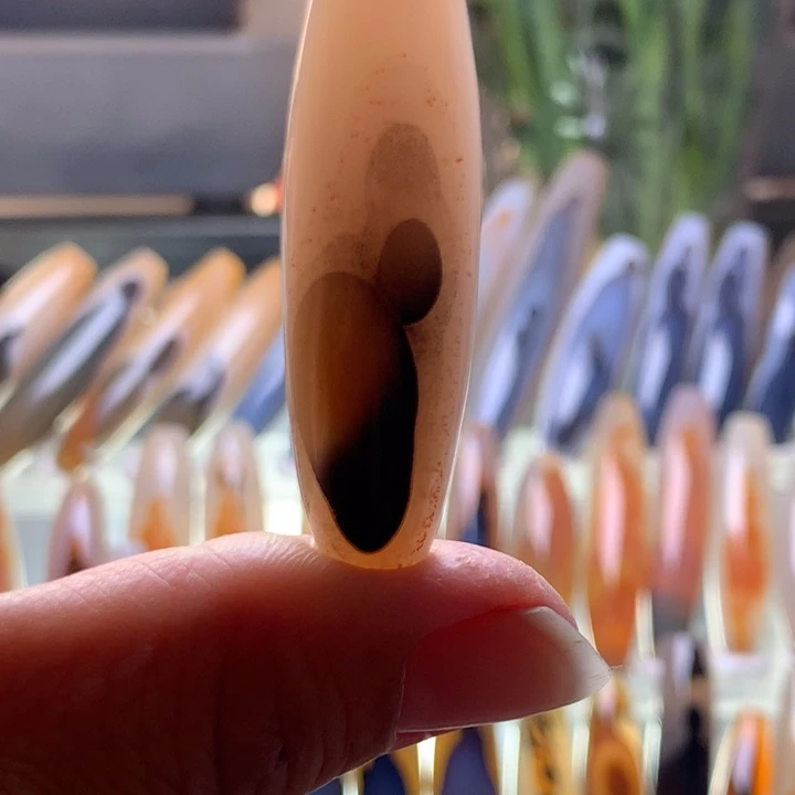 未镶嵌颈饰玛瑙/玉髓48