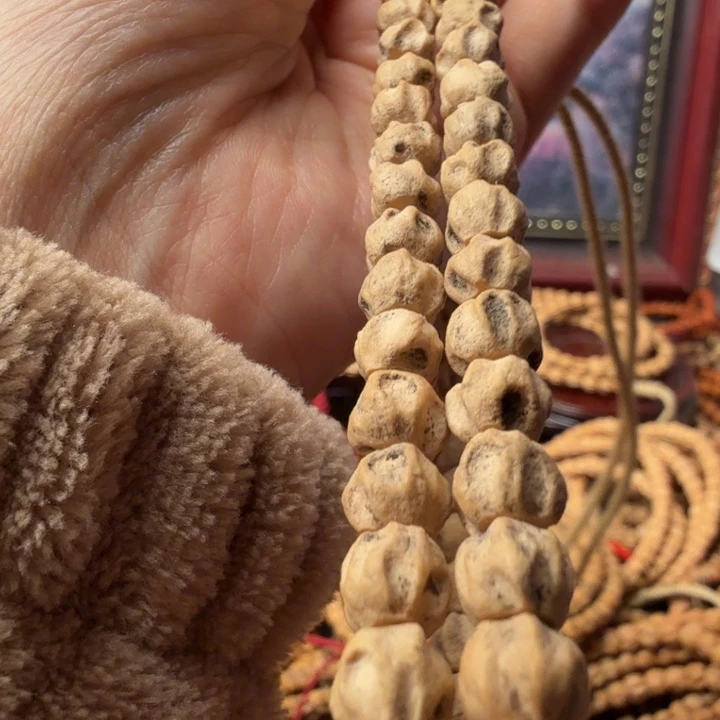 柏香籽/百香籽手串