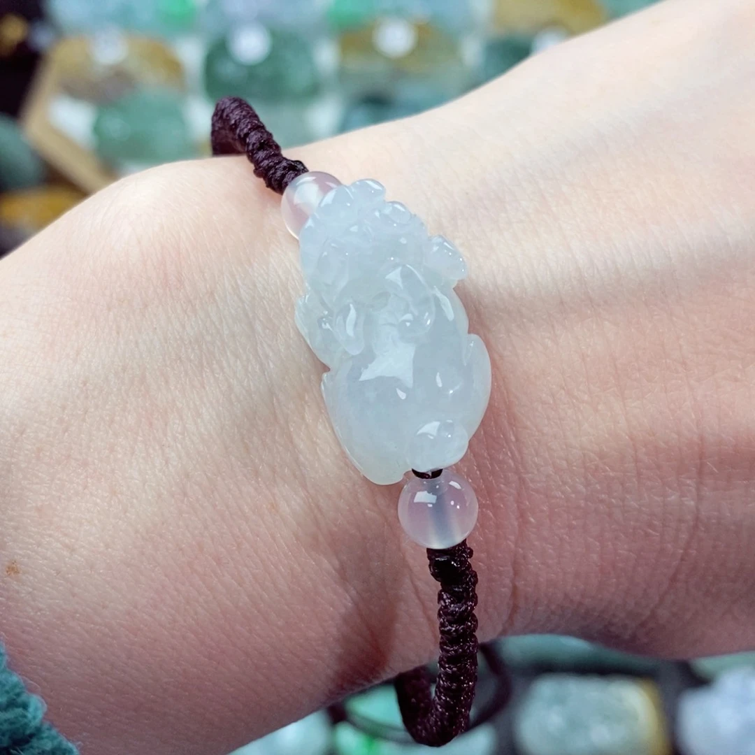 翡翠颈饰未镶嵌天然