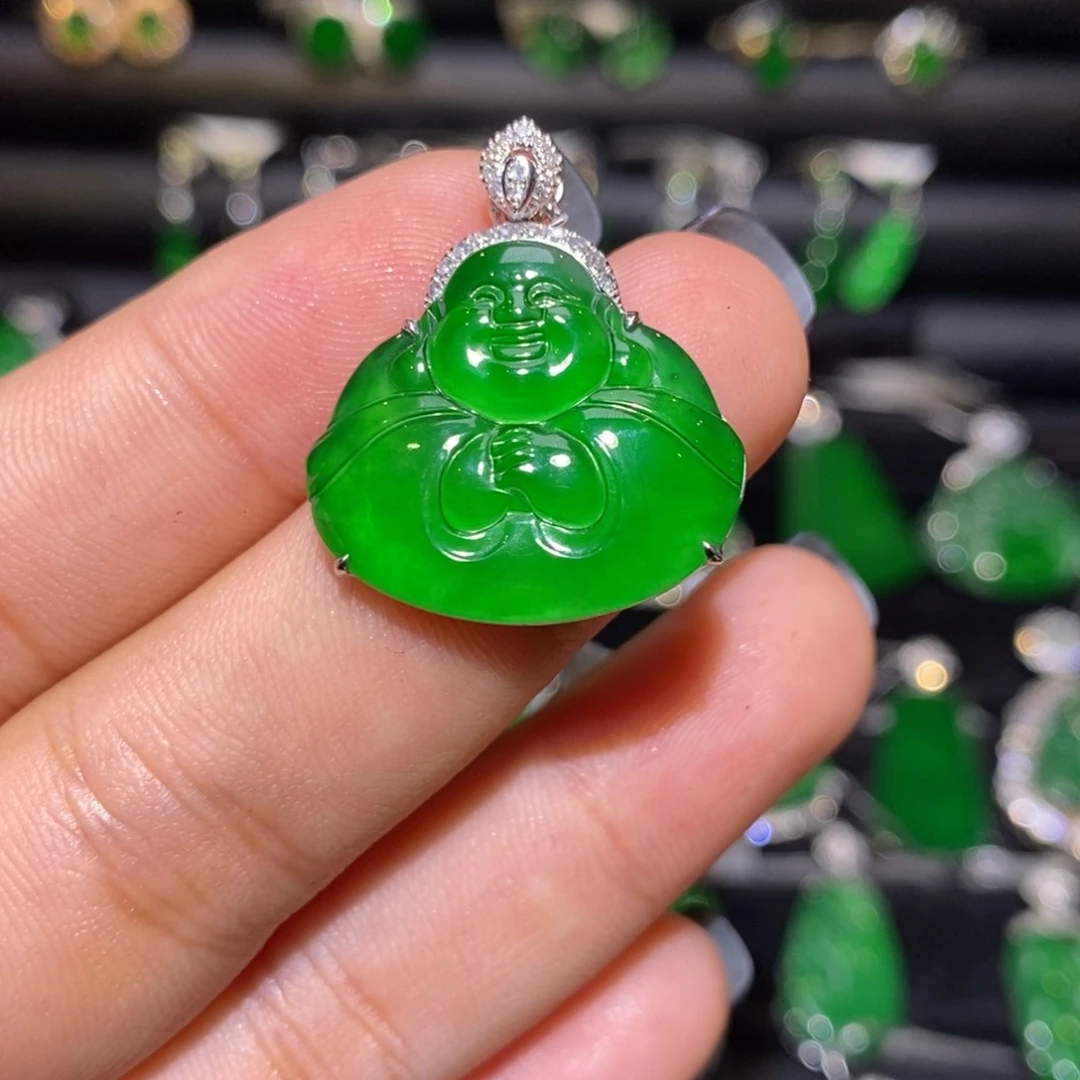 翡翠18K金镶嵌颈饰天然翡翠