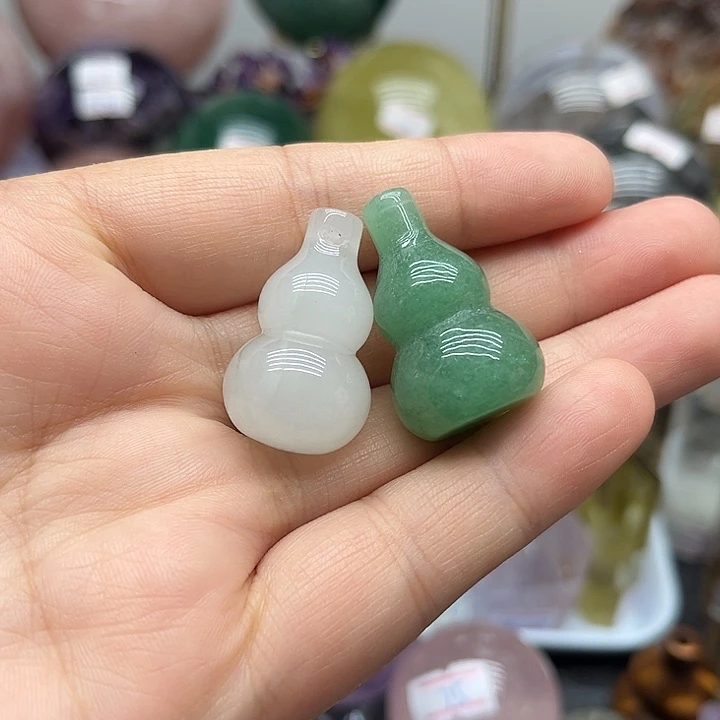 未镶嵌珠宝半成品水晶23克葫芦