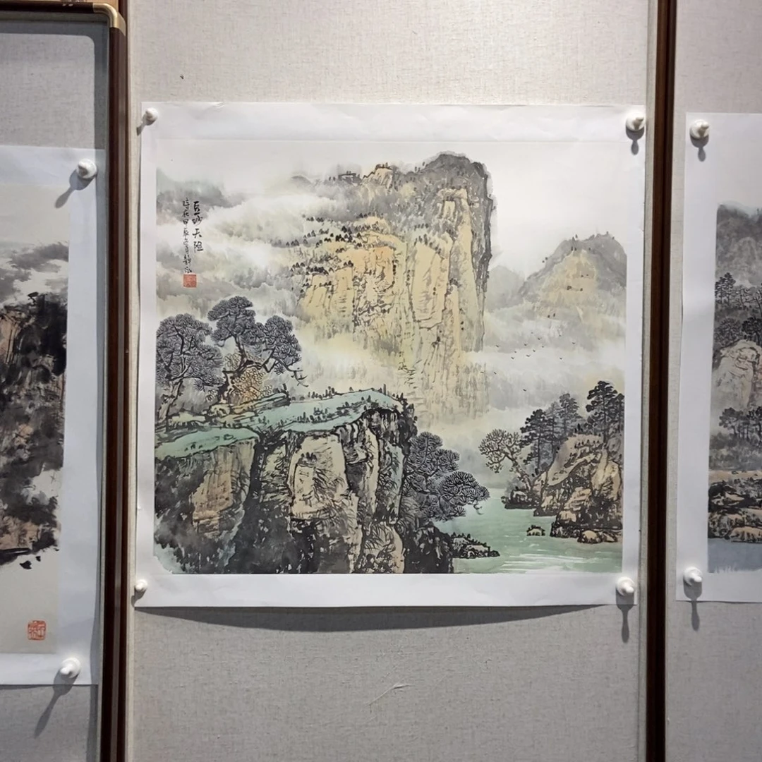 【闪购商品】国画三*墨鱼精品墨鱼精品