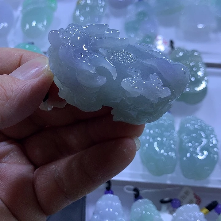 翡翠未镶嵌颈饰天然翡翠A货吊坠