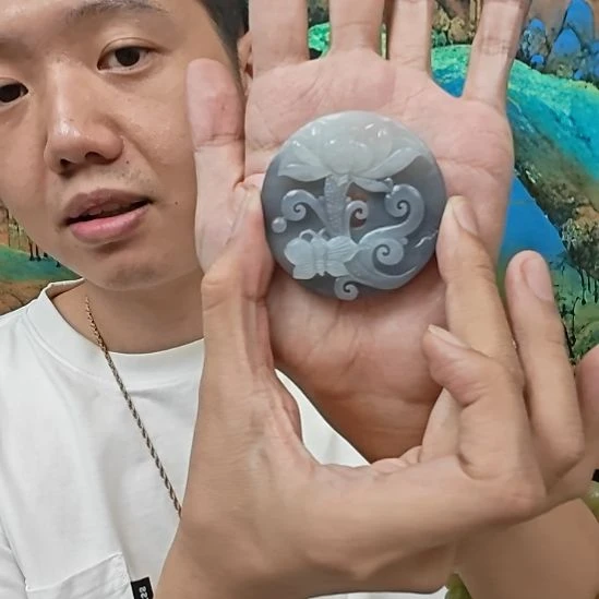 和田玉未镶嵌颈饰.**?