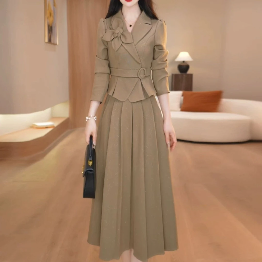 木雅软精纺两件套秋季新款2025女时尚气质上衣半身裙显瘦遮肉套装