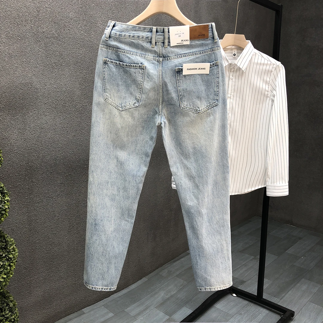 浅蓝色牛仔裤男款春秋季新款修身小脚裤潮流男士高端直筒休闲长裤