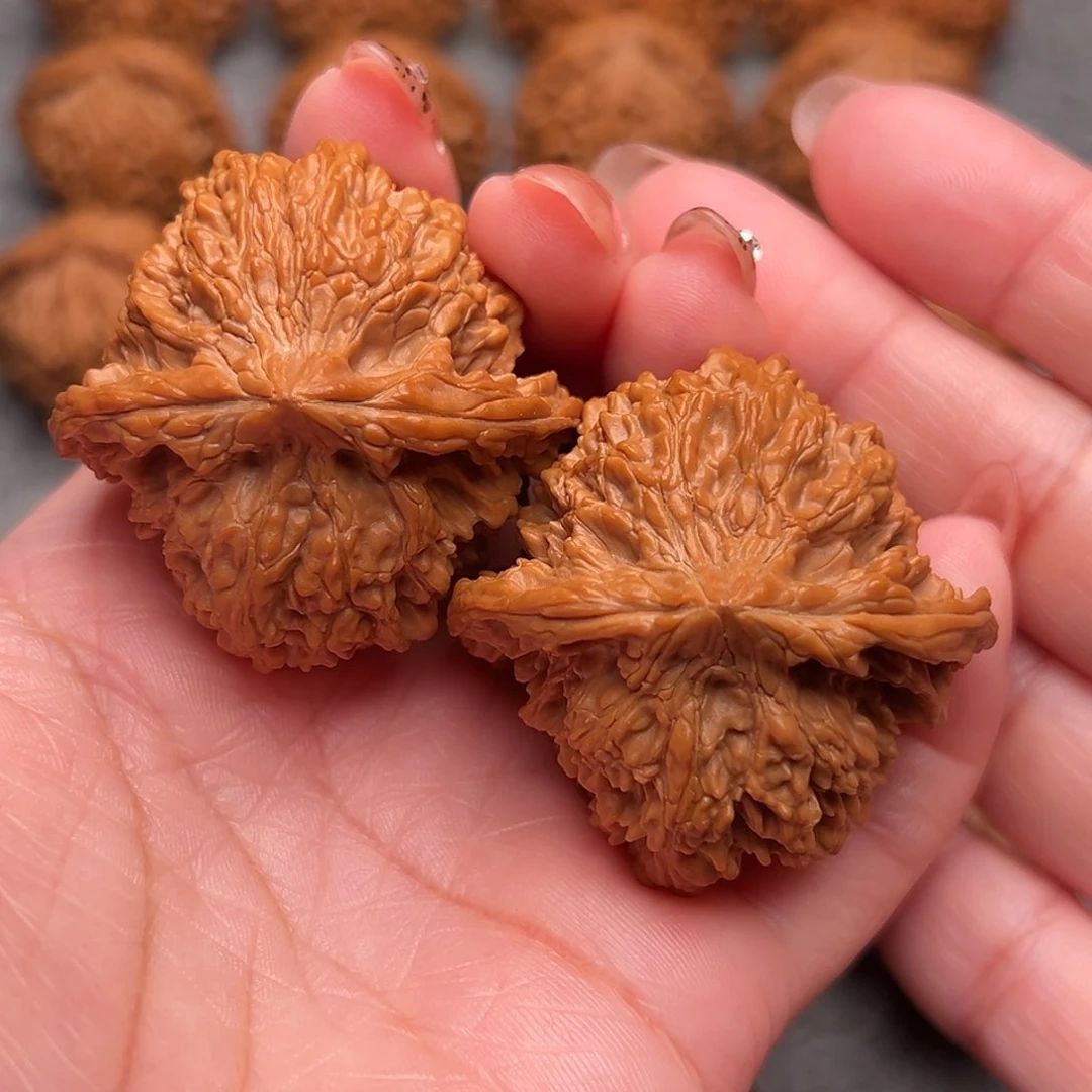 把件文玩核桃精品满天星45全品重52克