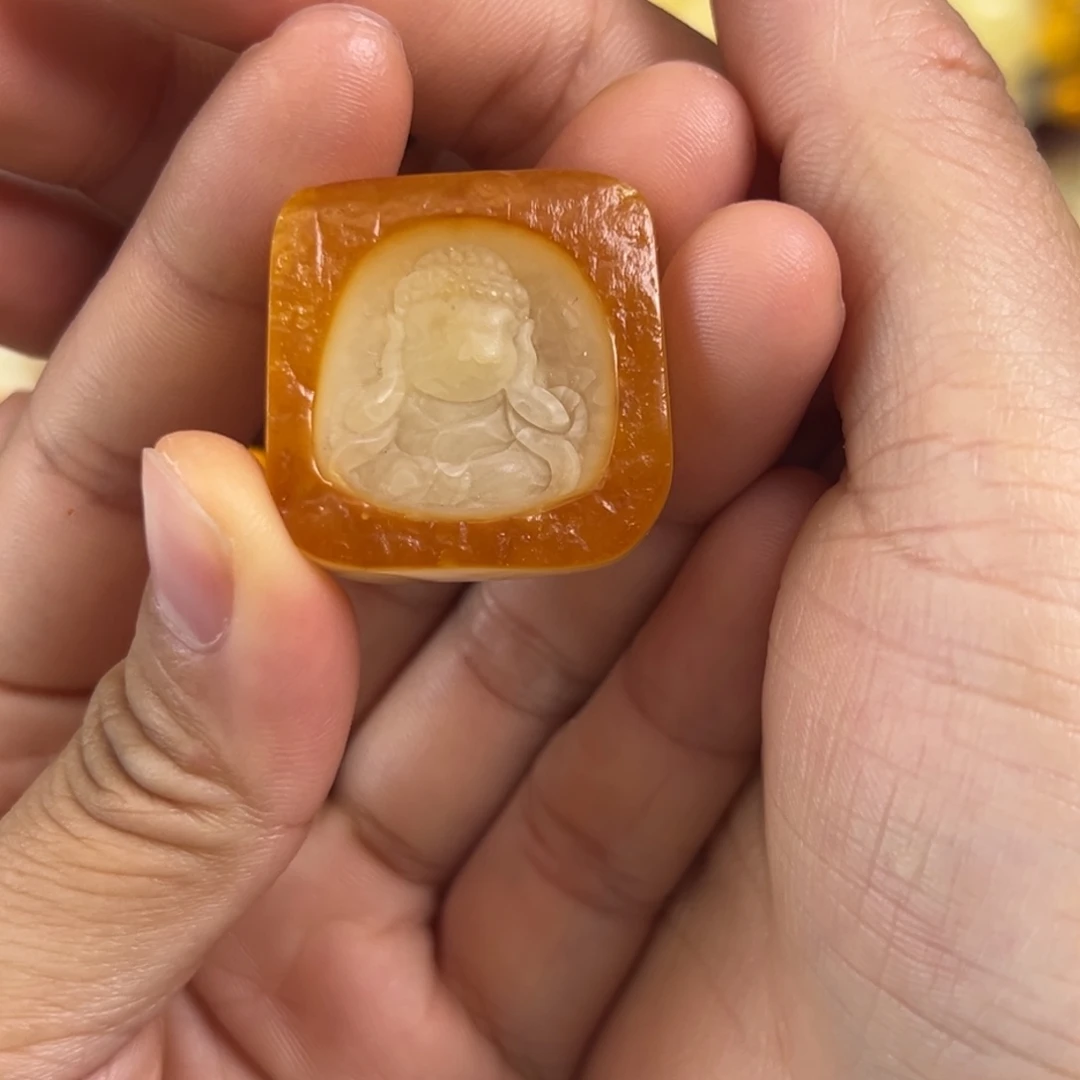 蜜蜡未镶嵌裸石蜜蜡