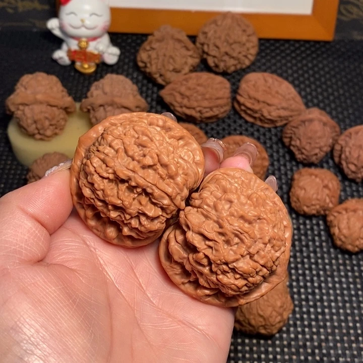 文玩核桃把件以**大50官帽