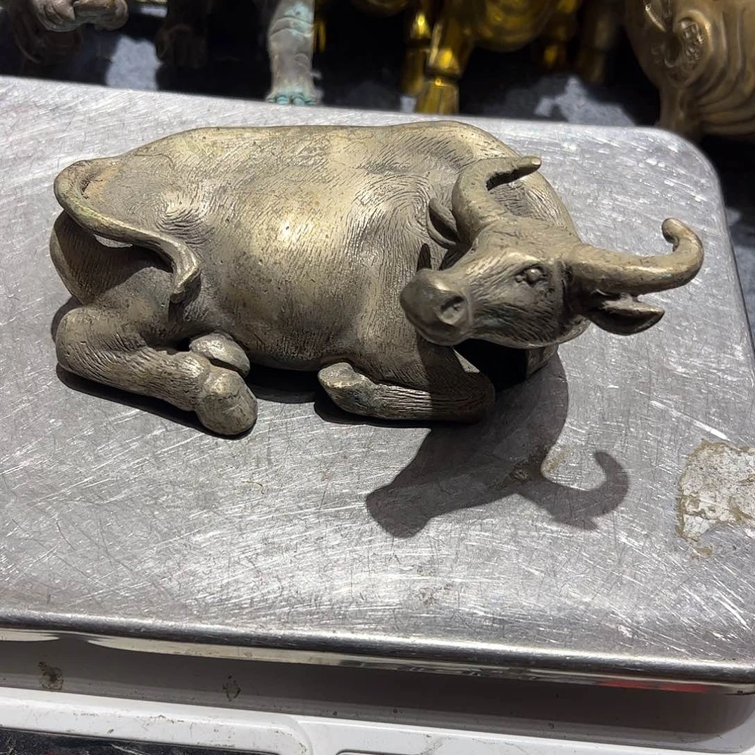 嚴***院微瑕疵黄铜摆件工艺品