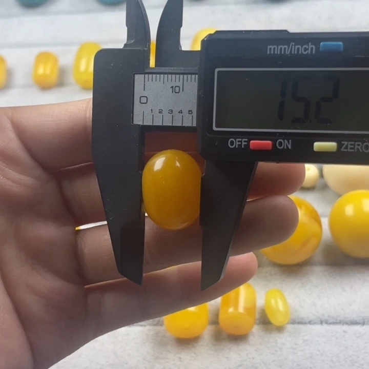 蜜蜡裸石未镶嵌优化蜜蜡桶珠15*20mm尺寸单颗黄蜜款