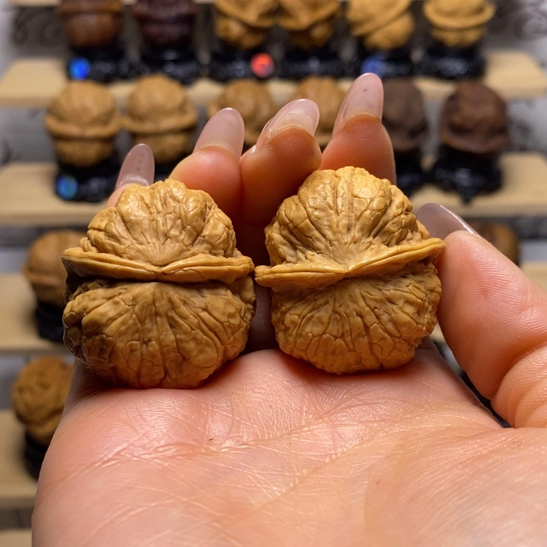 文玩核桃把件天顶蟾y24